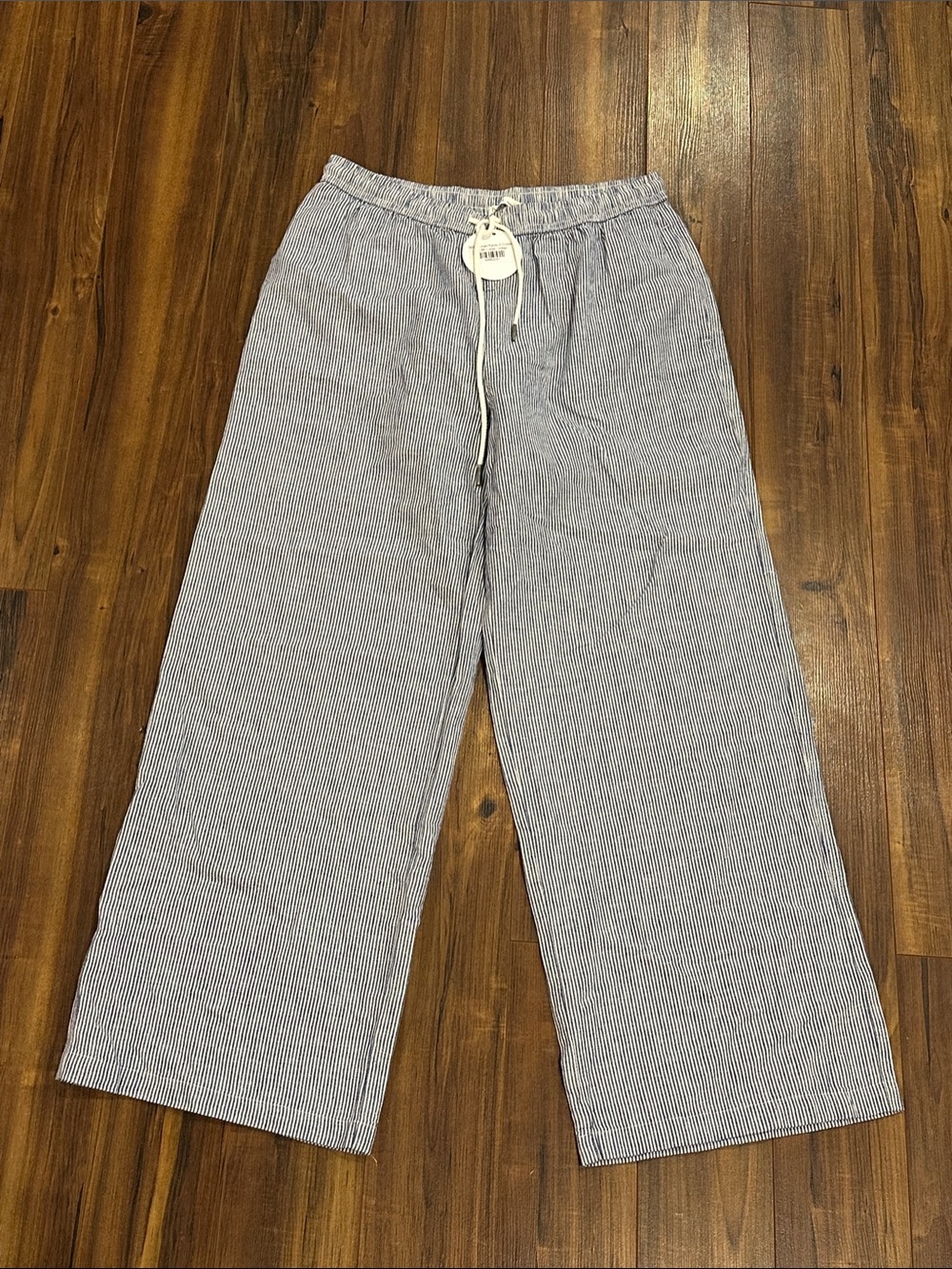 Women’s Blue Pinstripe Wide-Leg Drawstring Pants
